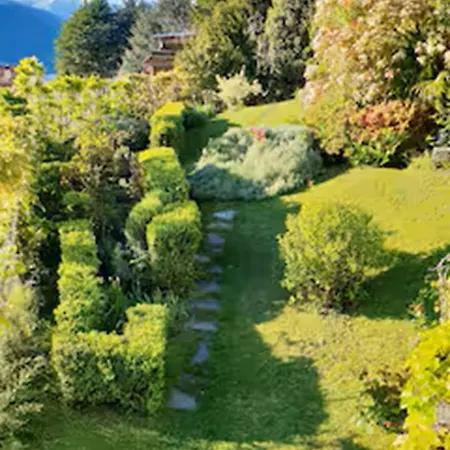 Elegant Lakeview Retreat With Garden Just 5 Minutes From Varenna Hébergement de vacances Bellano